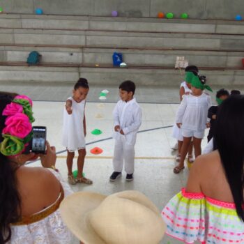 Fiesta cultural y clausura de Kinder 6